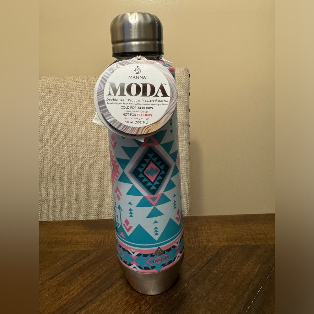 Manna Moda Stainless Steel Double Wall Vacuum 18 Oz Water Bottle Tropical *New*